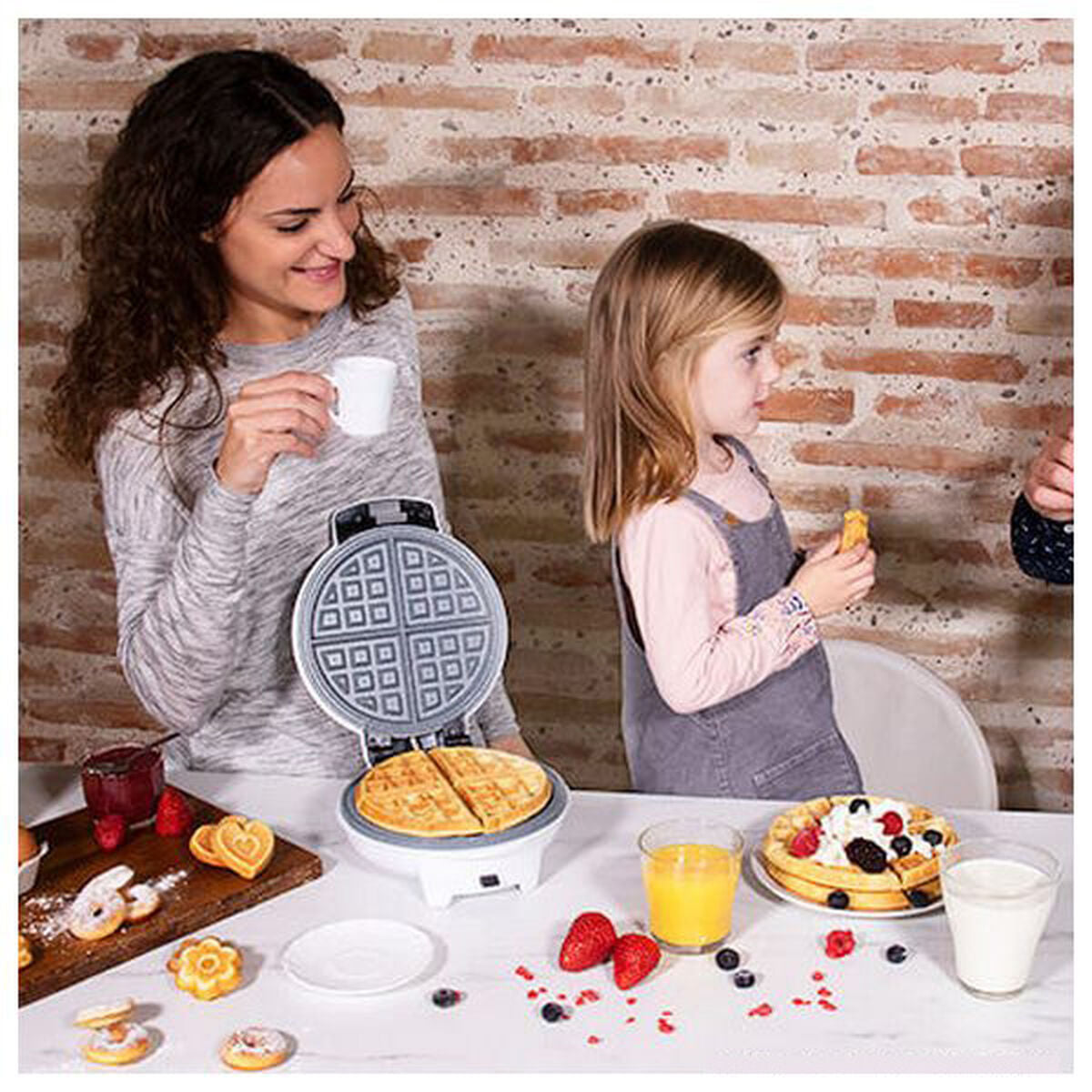 Waffle Maker Cecotec Fun Gofrestone 3in1 700W