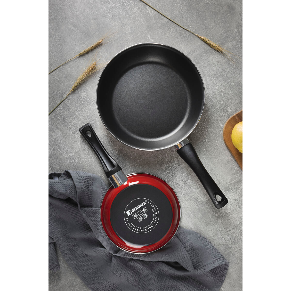 Set of Frying Pans Bergner CLASSIQUE Red Steel 2 Units