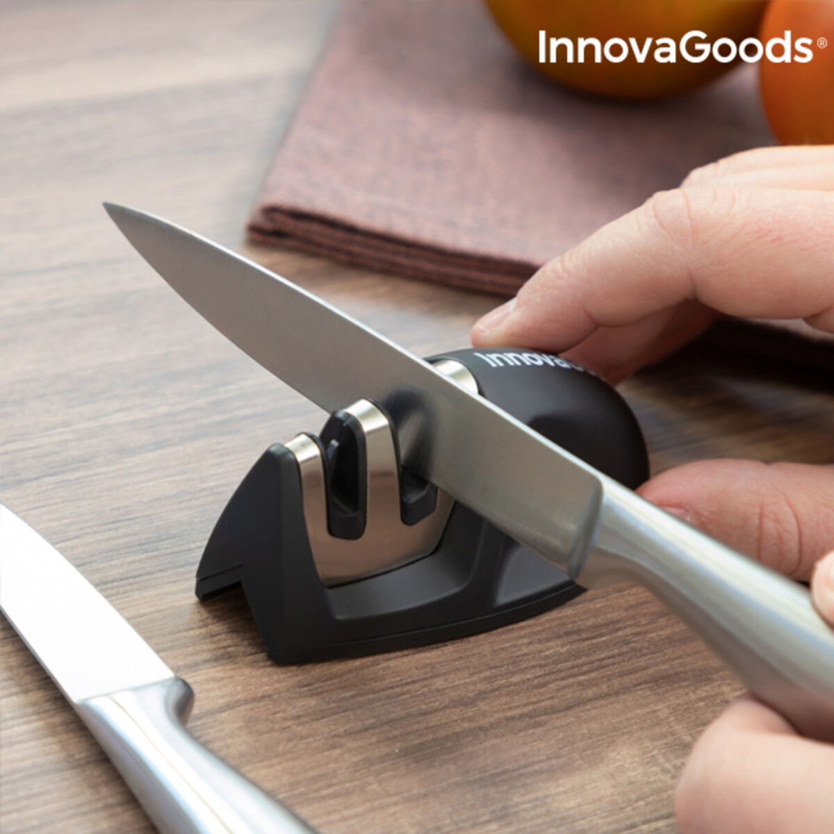 Compact Knife Sharpener Knedhger InnovaGoods