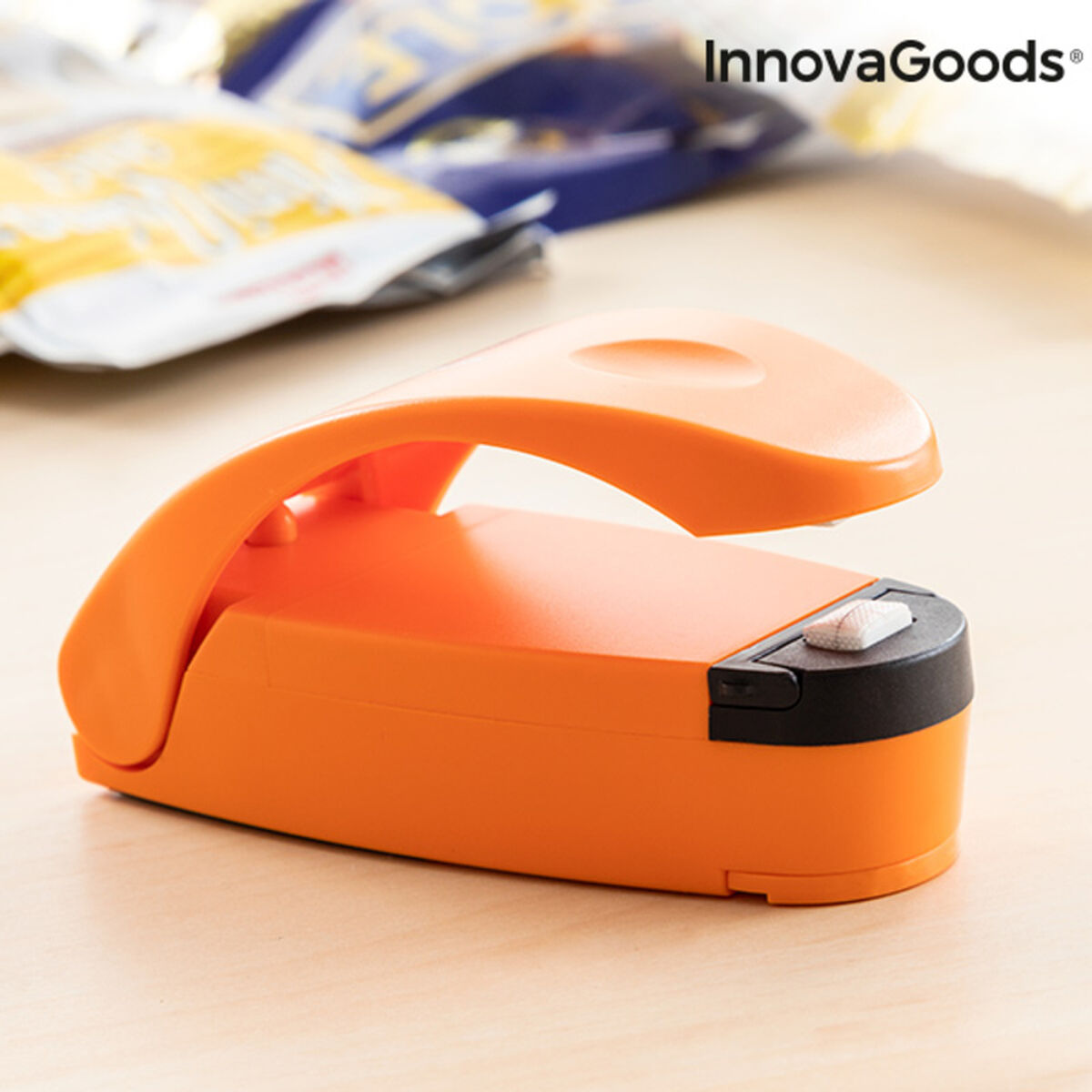 InnovaGoods Bag Sealer with Cutter & Magnet